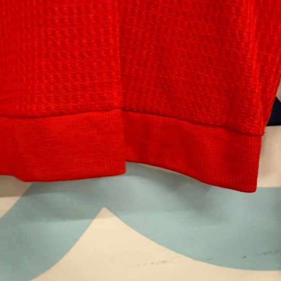 No Boundaries, girls light fabric, red, open back, long sleeve top. - Picture 4 of 6